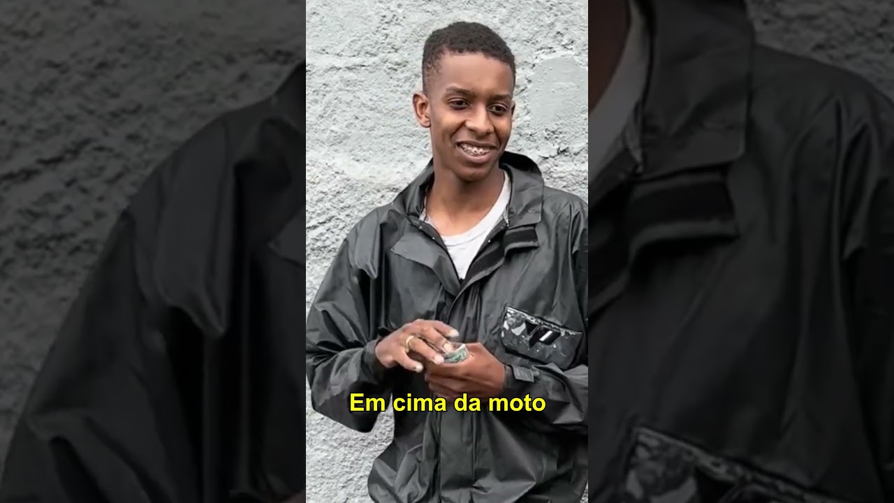 DEI MIL REAIS DE GORJETA E O MOTOBOY CHOROU MUITO! #shorts