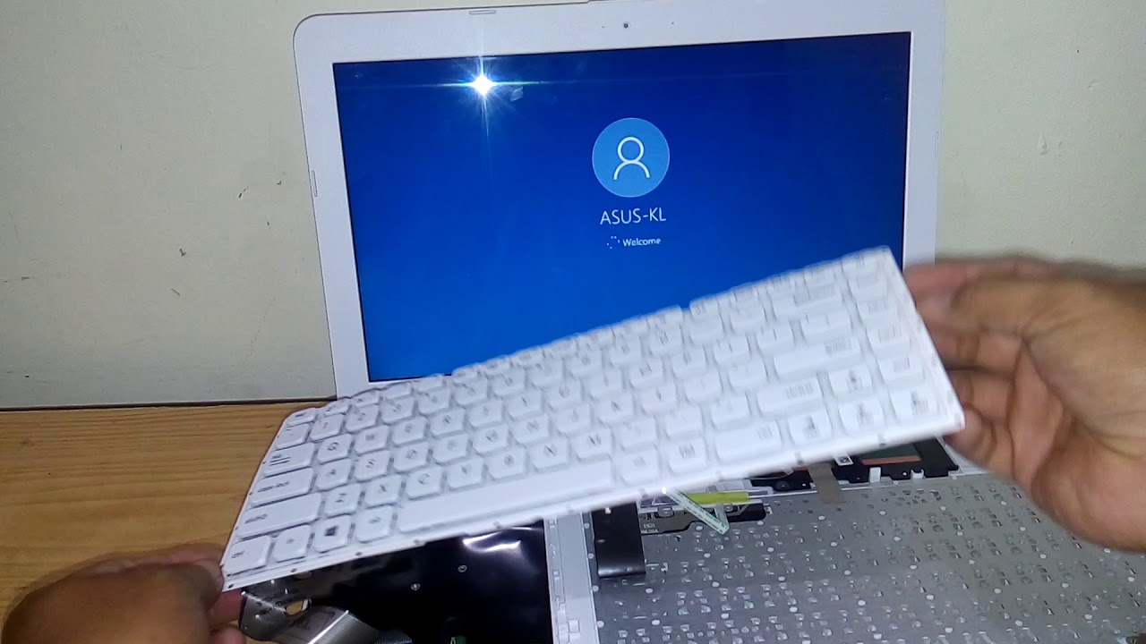 Asus X441N laptop bisa hidup setelah ganti keyboard