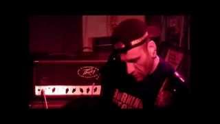 Bluthuf - Bound (Live Bombraid Cover 04.05.2012 Berlin Trickster)