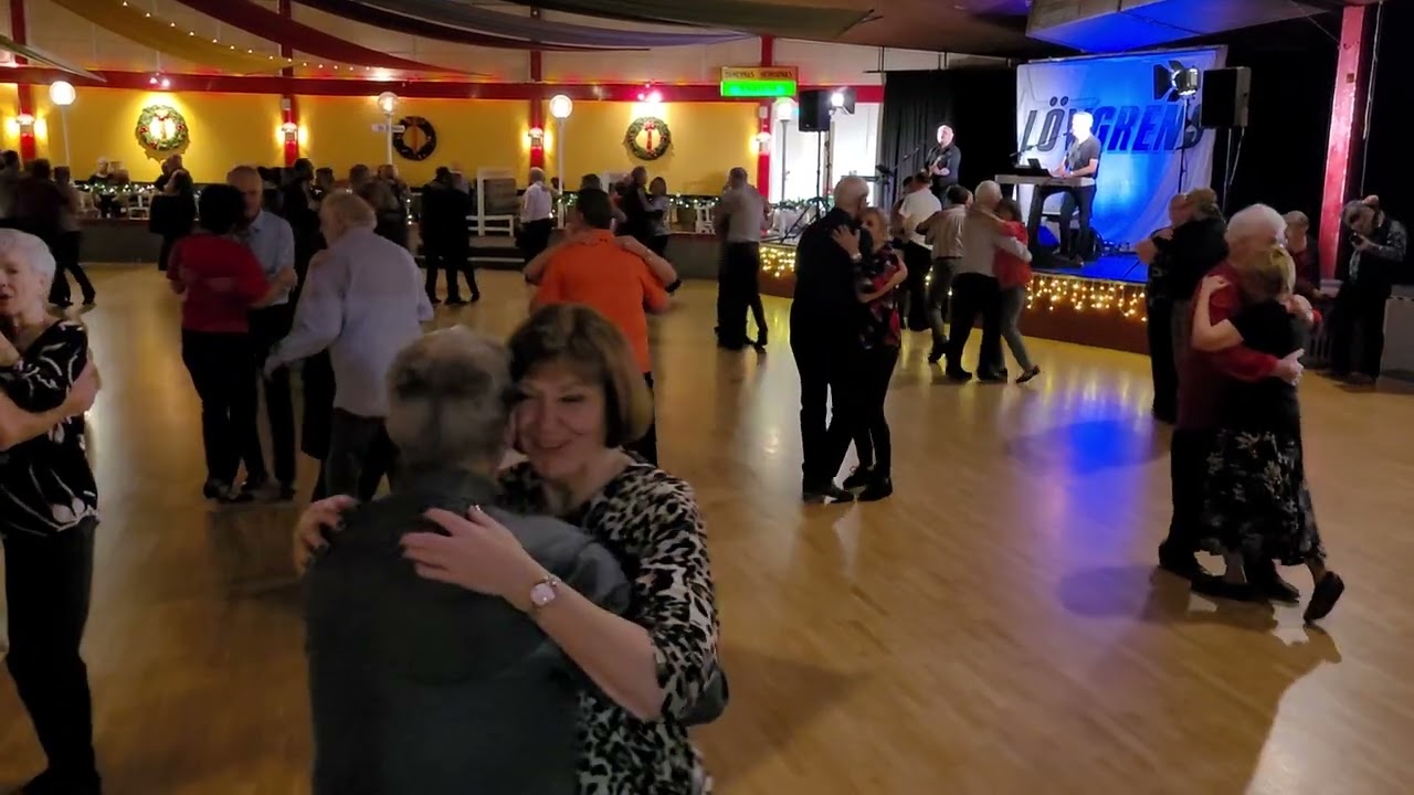 Lövgrens Duo Brunnsparken örebro 21/12-25.#3