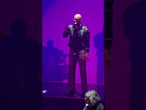 ABEL PINTOS/ ASUNTOS PENDIENTES/ ( Adriana Camaño)