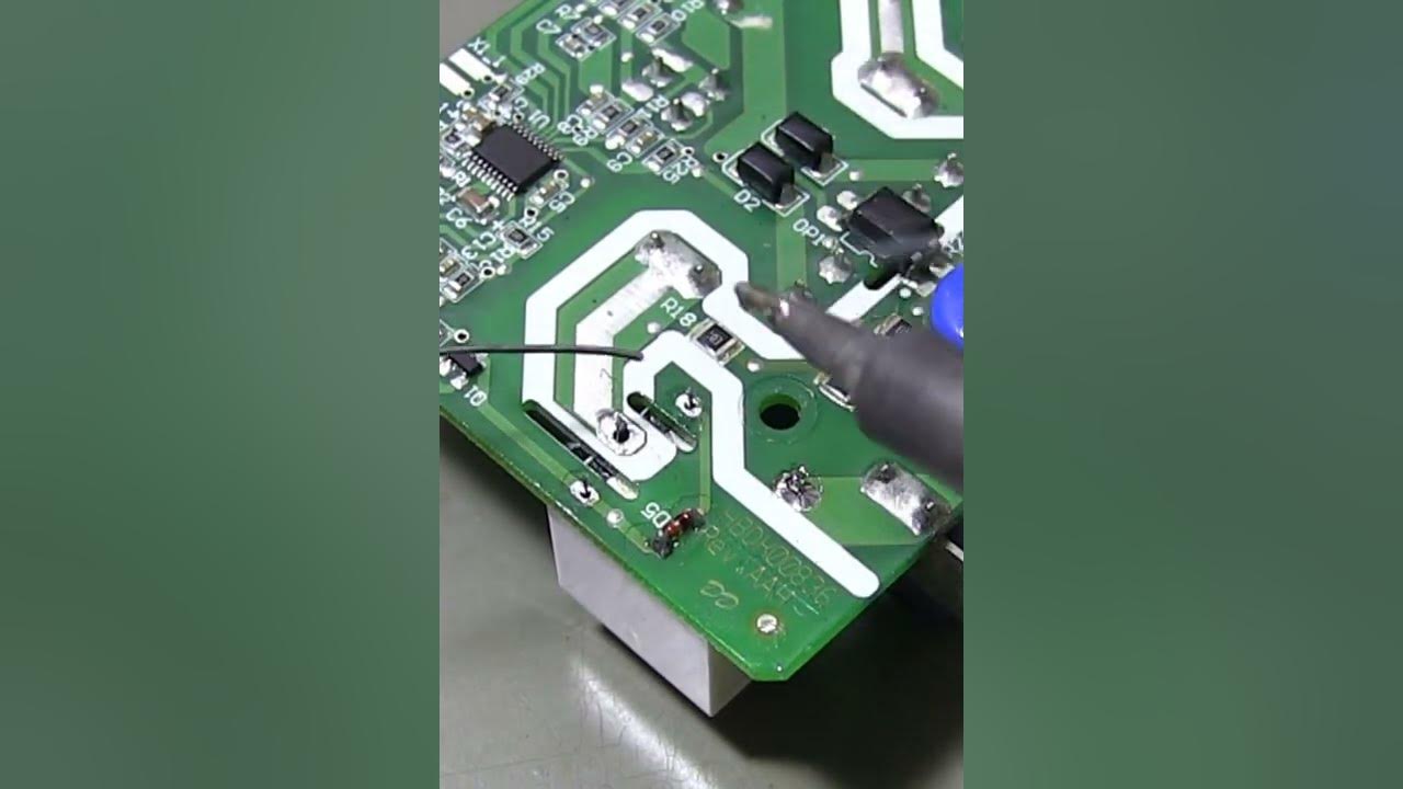 HOW TO SOLDERING RELAY ON THE ELECTRONIC CIRCUIT BOARD? SHORTS YouTube