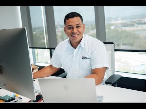 Grupo Residencial 40 Años | Edgardo Ortega