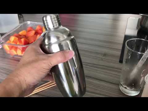 How to open a jam cocktail shaker cap