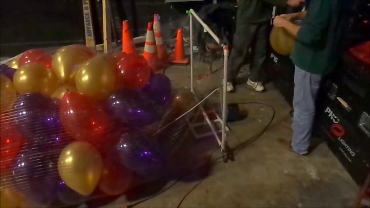 How To Make A Balloon Drop Net 5