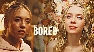 Cassie Howard || Bored Resimi