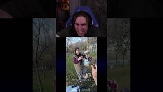 Rraenee Oyuncak Yılan Şakası Yapan Motorcu