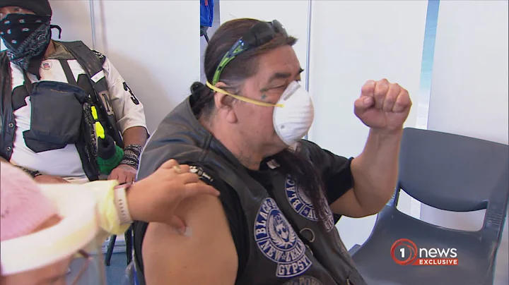 Black Power NZ president rolls up his sleeve and g...