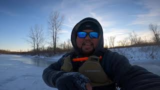 Primera Ves Pescando En El Hielo | First Time Ice Fishing