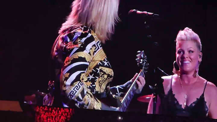 Barracuda LIVE - Pink & Nancy Wilson 9-27-22 Foo F...
