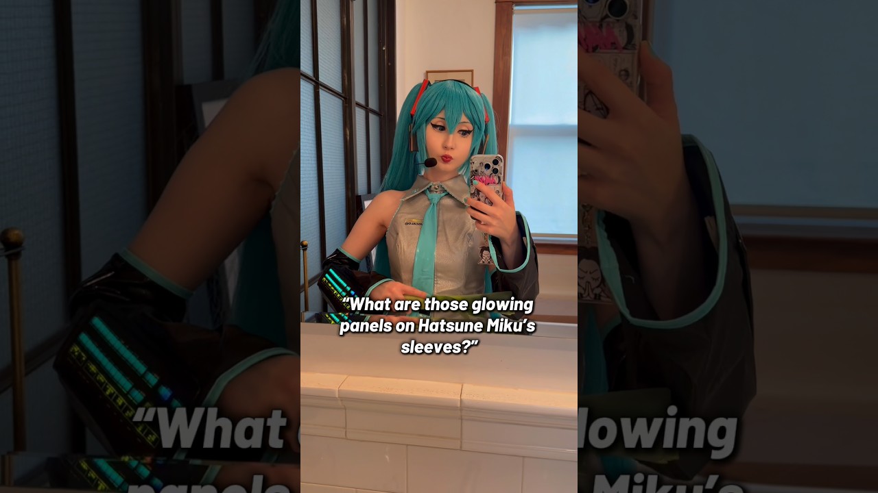 Another detail about Hatsune Miku 👀 #hatsunemiku #hatsunemikucosplay #vocaloid #vocaloidcosplay