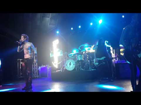 Buckcherry  - The Feeling Never Dies. Panama City, Fl. 6-21-2016