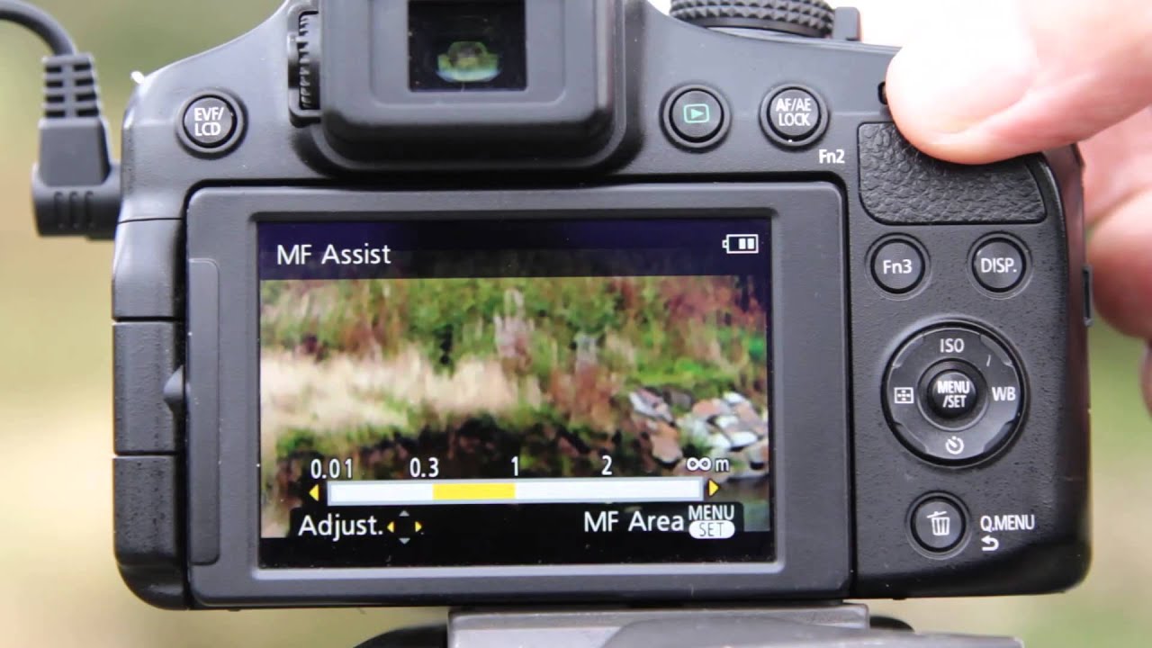 Panasonic Lumix DMC-FZ200 | CMOS 12,1 Mégapixels | Zoom Optique 24x Digital Camera Panasonic Lumix DMC-FZ200 | CMOS 12,1 Mégapixels | Zoom Optique 24x Digital Camera