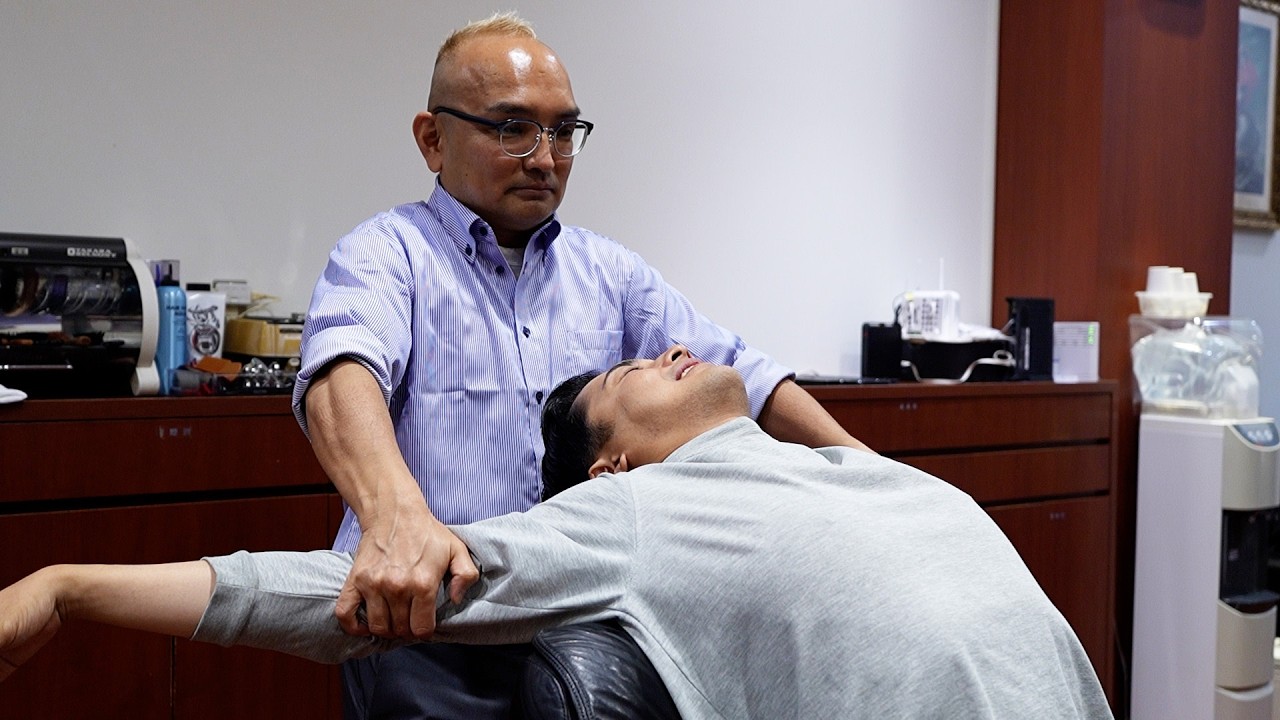 💈🇯🇵 Experience the ultimate relaxation at Sendai's long-established barbershop, Kihinkan