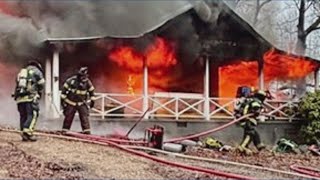Pickens Homeowner escapes fire with 3 dogs
