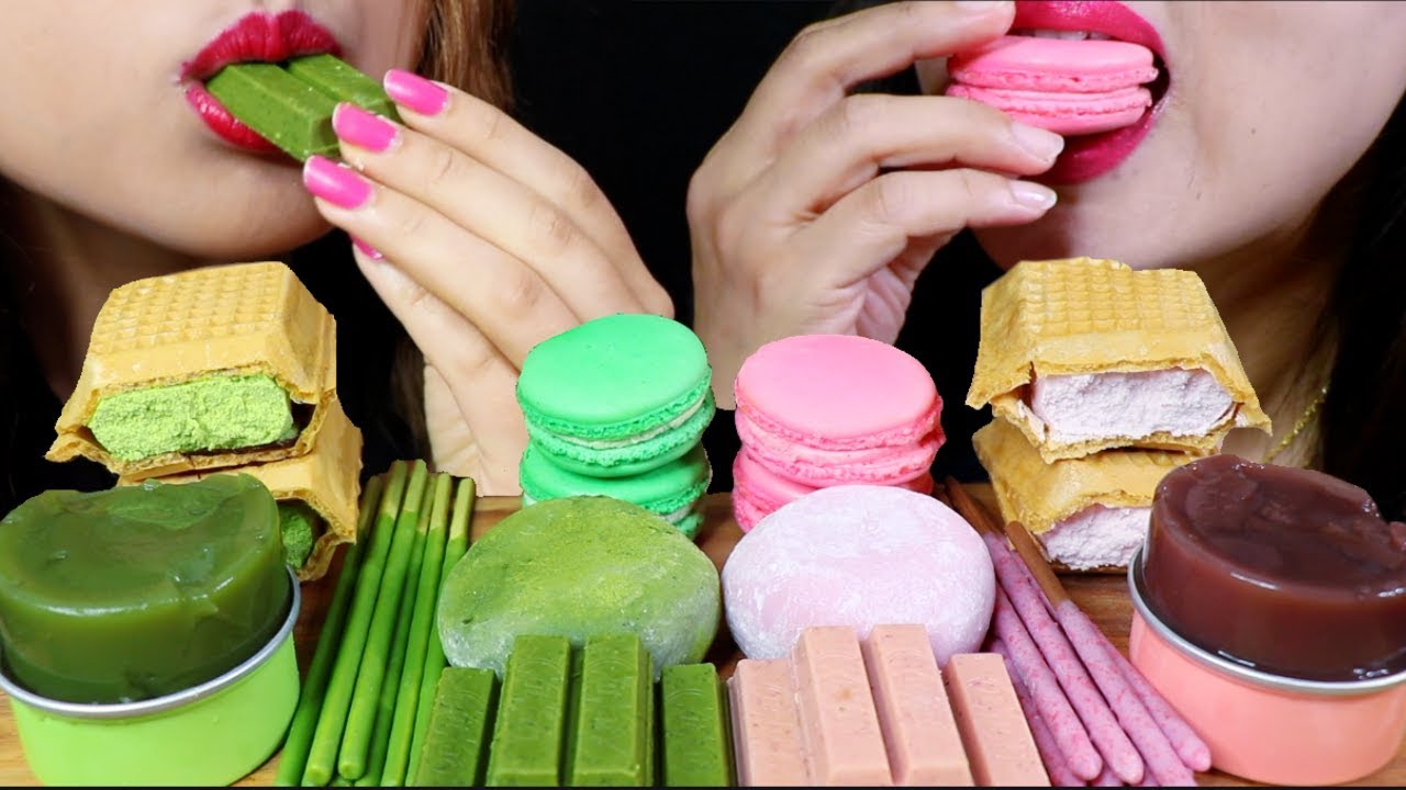 ASMR GREEN TEA + STRAWBERRY ICE CREAM, MOCHI, KITKAT, JELLY, POCKY, MACARON 리얼사운드 먹방 Kim&Liz