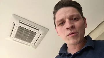 Qual a diferença entre ar condicionado split e piso teto?