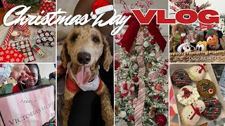 SPEND CHRISTMAS WITH ME AND MY FAMILY! | Gift Wrapping, Opening Presents, Party Games