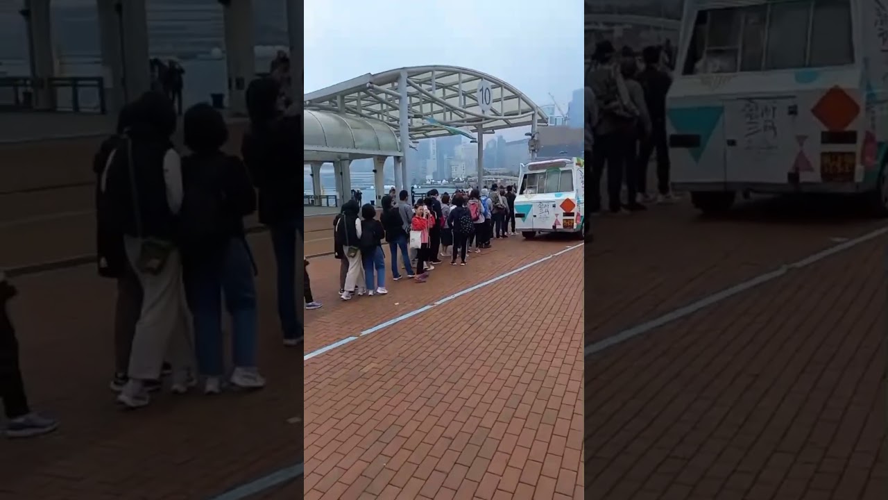 Twin Town 2 “Down there you wanna be Boys!” Twin Town Hot Dogs vs Hong Kong Mr Whippy’s