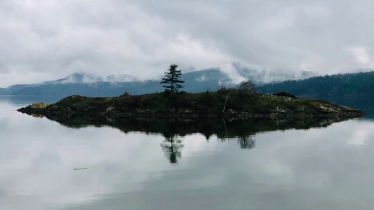 Glimpse Water's Edge at Outlook Inn Orcas Island