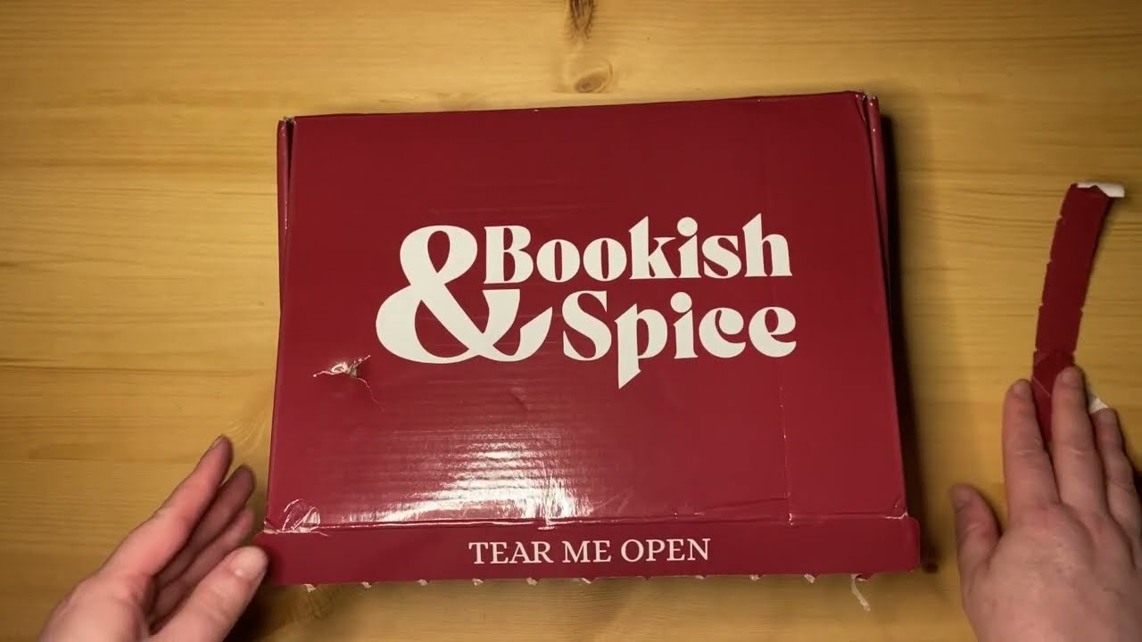 An Australian Book Box That Doesn't Suck - Bookish & Spice Unboxing of Avina St  Graves