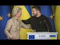 Два года войны: политики ЕС и НАТО прибыли в Киев, чтобы поддержать Украину