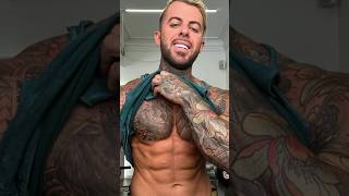 El Peor Tatuaje De Llados Fitness