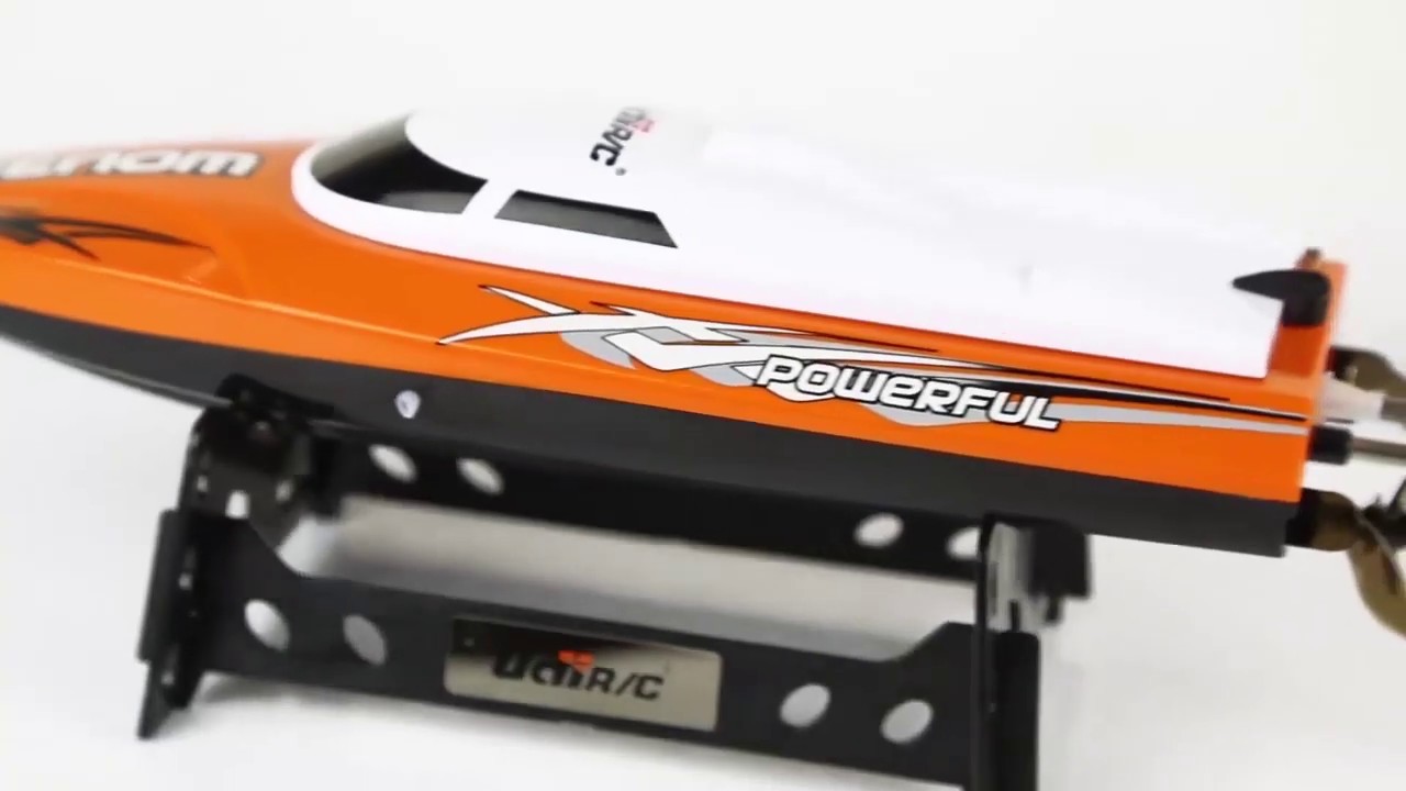 HighSpeed Electronic Remote Control Boat YouTube