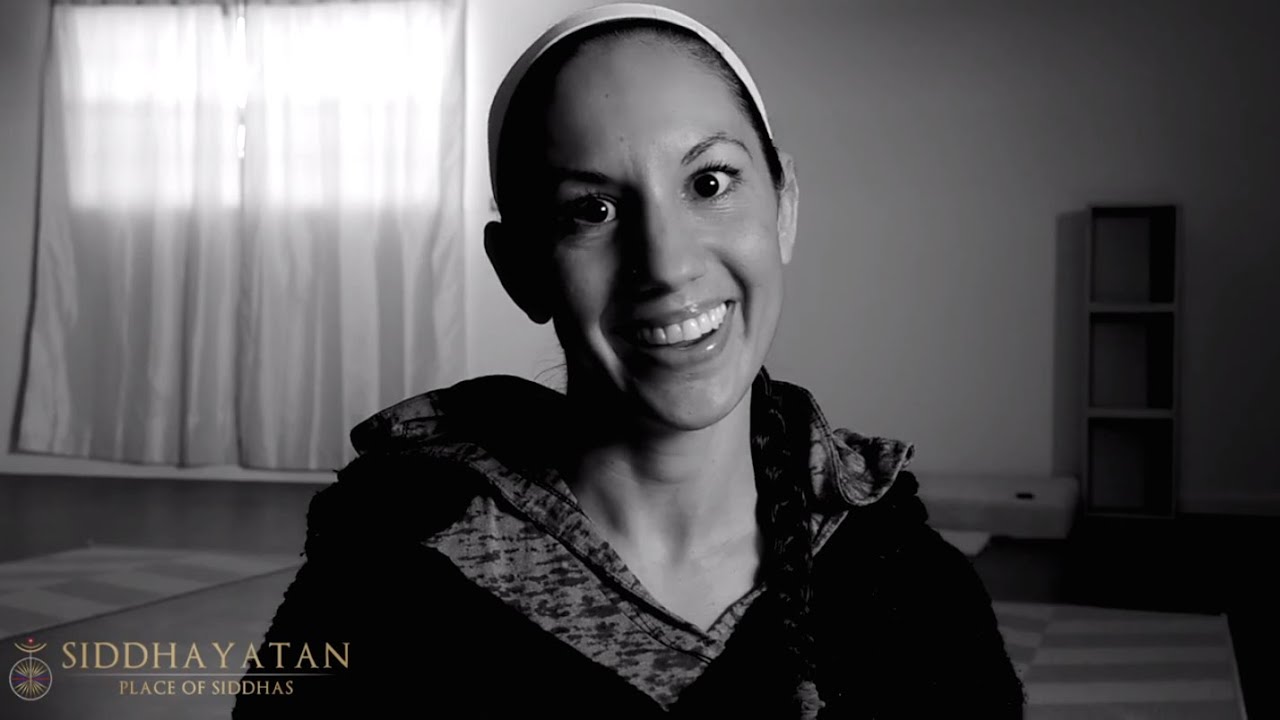 Yoga Teacher Retreat (Siddhayatan Spiritual Retreat & Ashram Review) Lauren