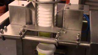 Denester Cup Dropper