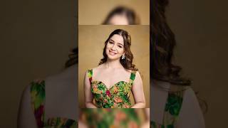 'No One Can Match Sara Tendulkar’s Natural Beauty!' 'No One Can Match Sara Tendulkar’s Natural Beauty!'