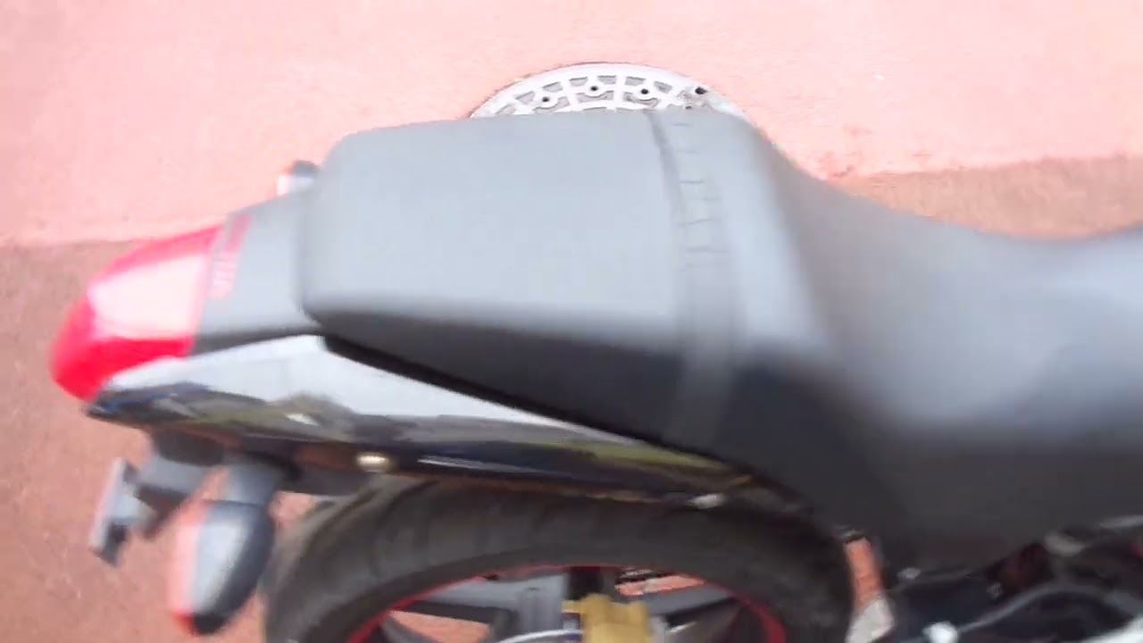 VTR-F/ホンダ 水冷4サイクルVツインエンジン ブラックの販売情報