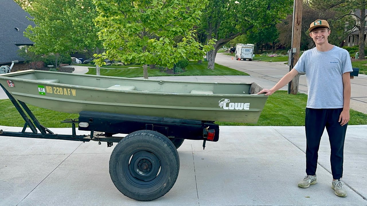 I Bought a Jon Boat from Facebook Marketplace! (Project Boat) - YouTube
