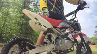 Piranha YX 140 Pit Bike First Start Up