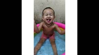 Baby Baathing Play In Baath Tub