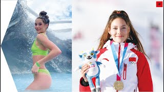 Genius Ski Beauty Girl Eileen Gu Freestyle