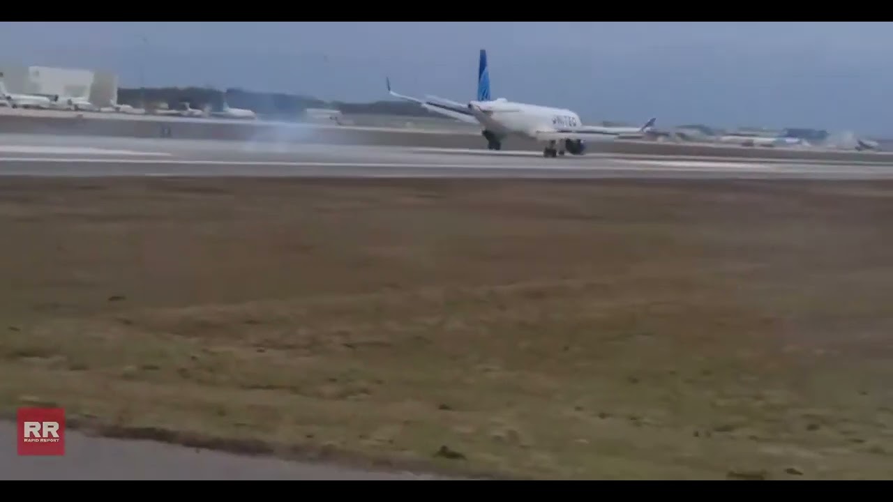 United Airlines Airbus A321neo nose wheel failure after hard touchdown