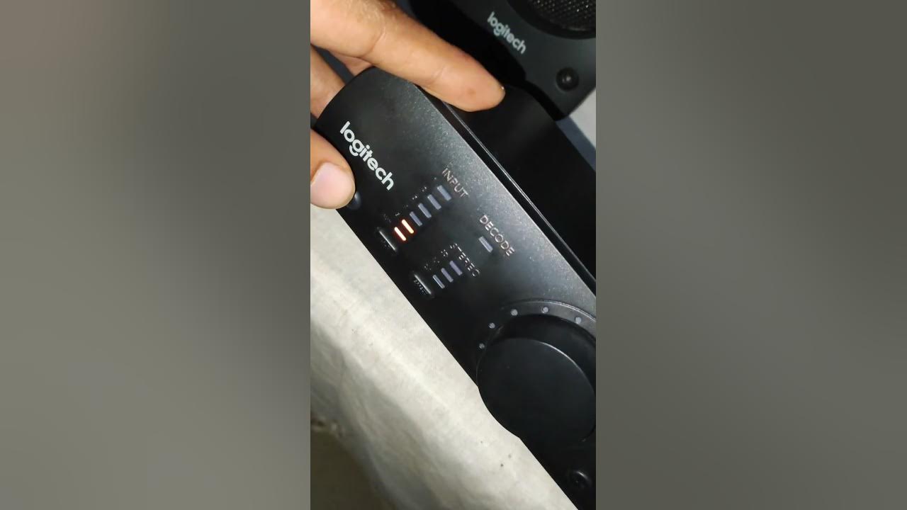 Logitech z906 two lights up problem. (Anyone help me how to solve this