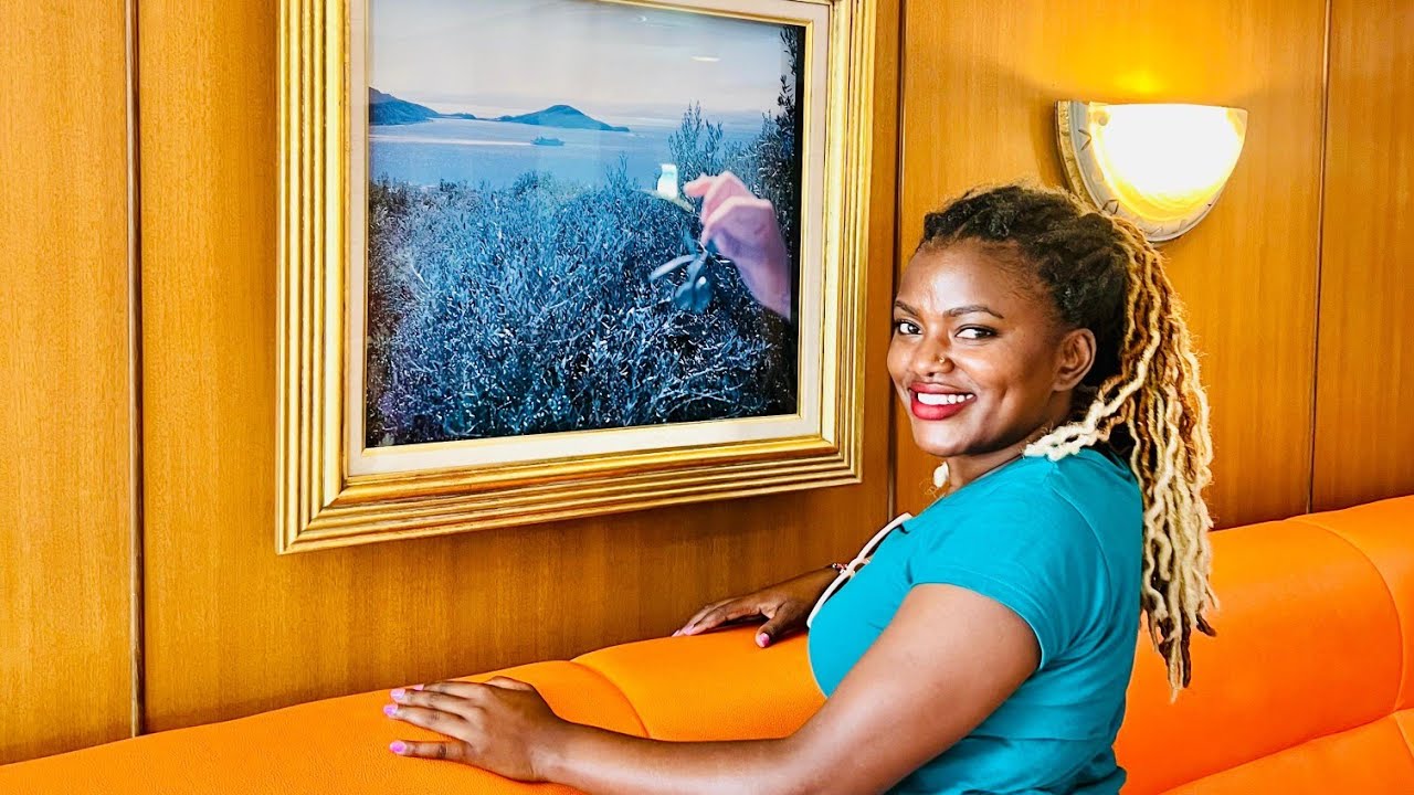 24 hours on a Luxury Ferry in the middle of the pacific ocean  🇻🇺 