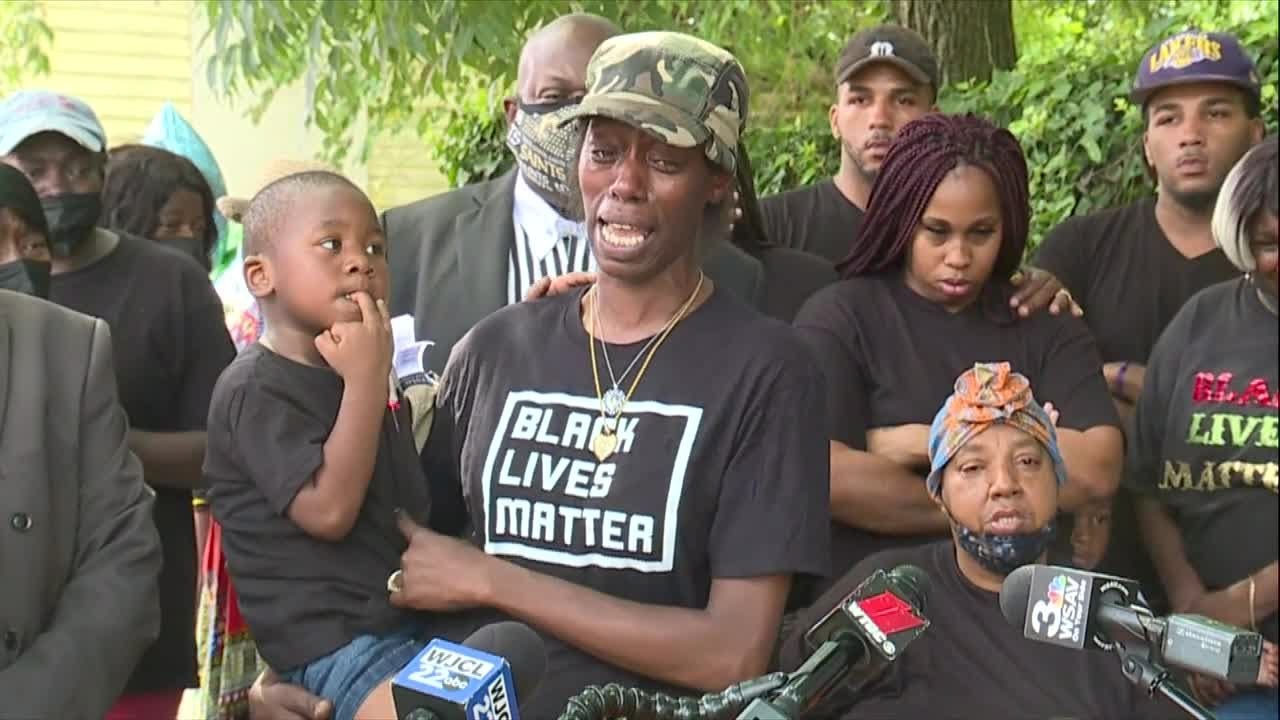 Family speaks out after deadly Savannah officer-involved shooting - YouTube