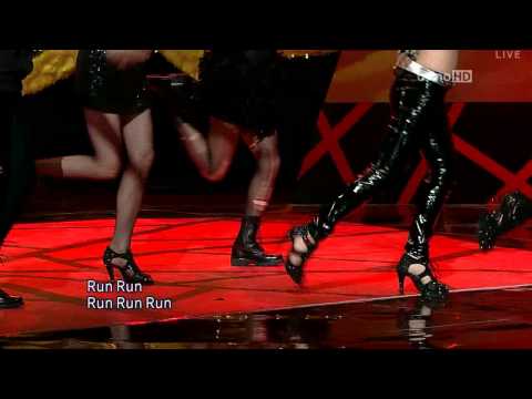 [10.03.21] SNSD - Run Devil Run Comeback Stage [HD]