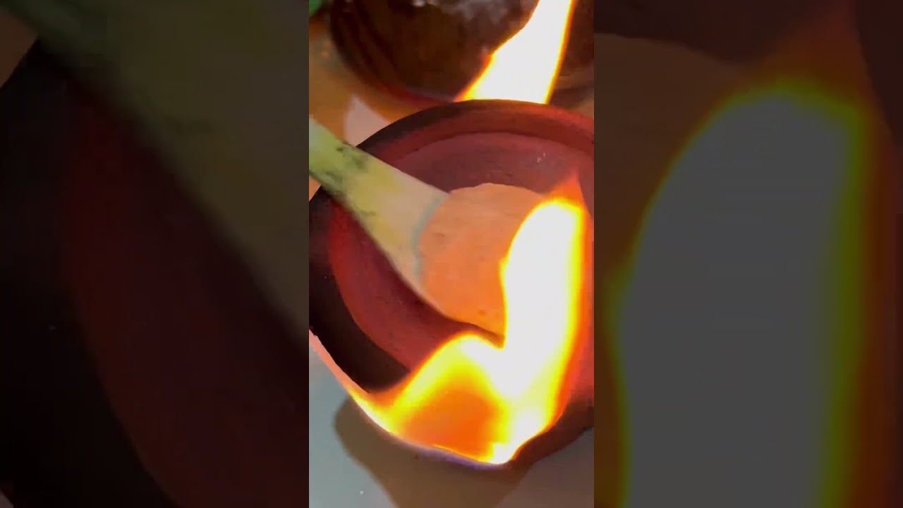 Mini fulka roti on mitti ka tawa miniature food