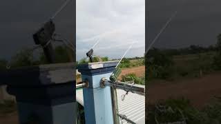 Lightning detector using ic max232cpe and cd4007cn. (Thai)