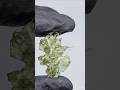 Zajímavě tvarovaný vltavín z Besednice. #topvltaviny #moldavite