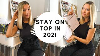 how I stay organized with a busy mom schedule