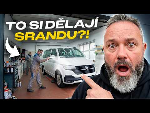 Den podvodů. Přišli jsme brzo a auto akorát sprejují