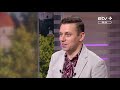 Юрий "Юрбан" Новиков проводит онлайн-шоу JAM AIR! с участием местных русскоговорящих музыкантов