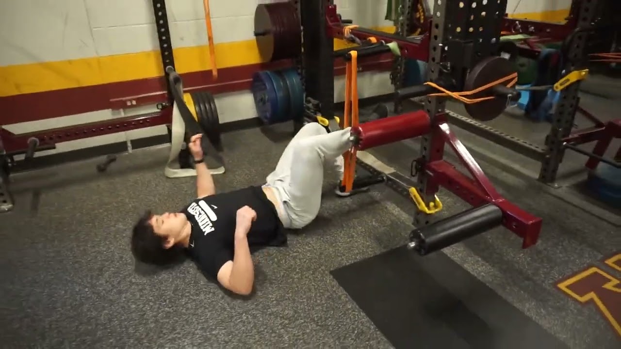 Triphasic Training 2 The Book - Speed Leg Monday Intern Performing Block 2 of 3 in Workout