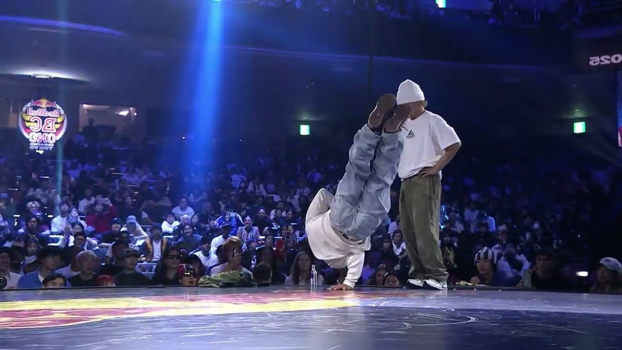 Next Level Breaking! B-Boy Shigekix vs. B-Boy Issin | Red Bull BC One World Final Tokyo 2025