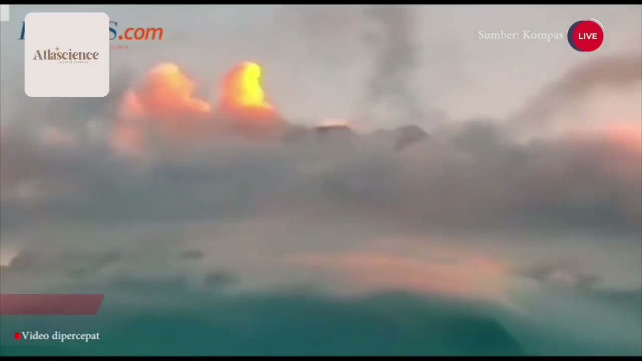 Mount Merapi Erupts, Sends Three Lava Avalanches 1,800 Meters to the West in Early Morning Activity